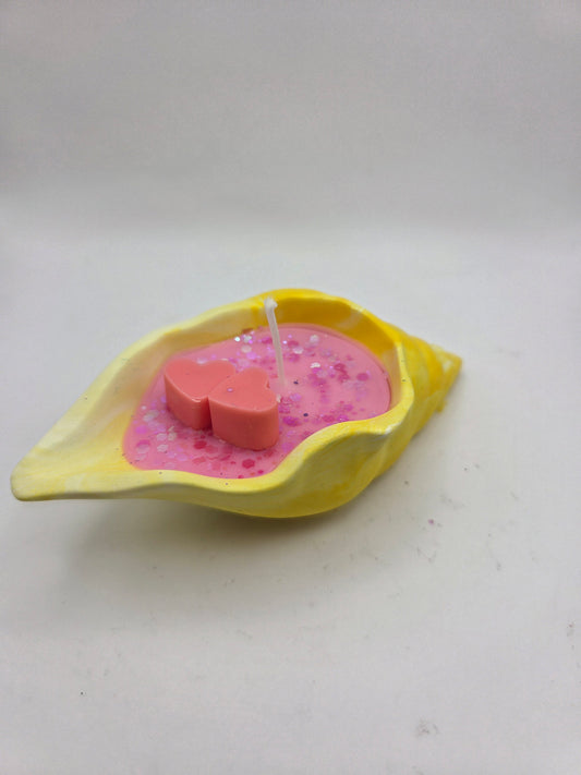 Gele schelp met lavendelgeur